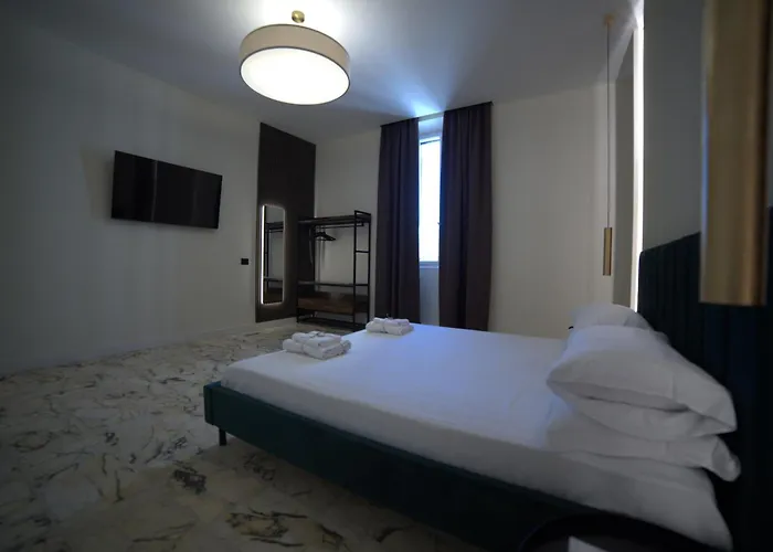 Venetia Charme-rome Termini Luxury Apartment Rom