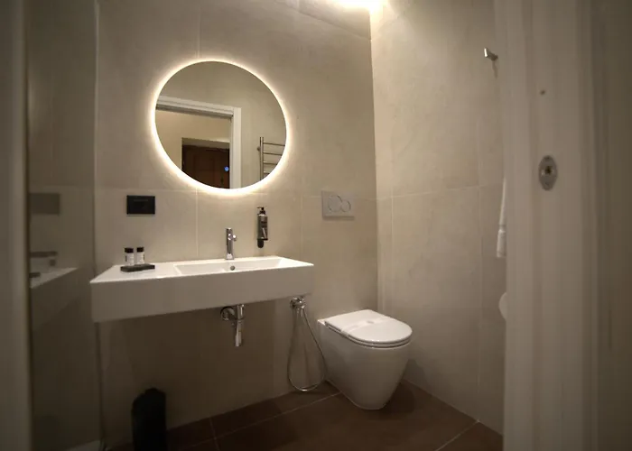 Apartment Venetia Charme-rome Termini Luxury