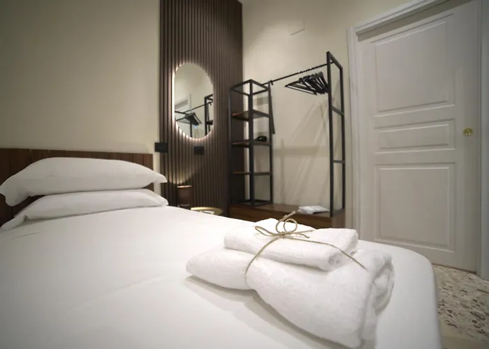 Venetia Charme-rome Termini Luxury Apartment *