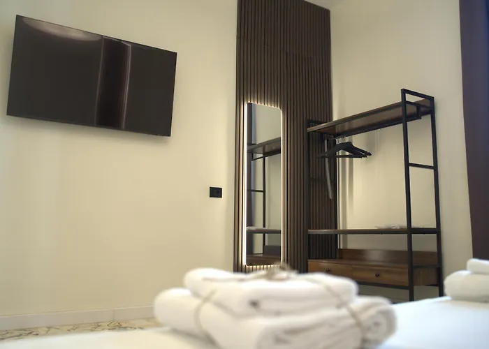 Venetia Charme-rome Termini Luxury Apartment